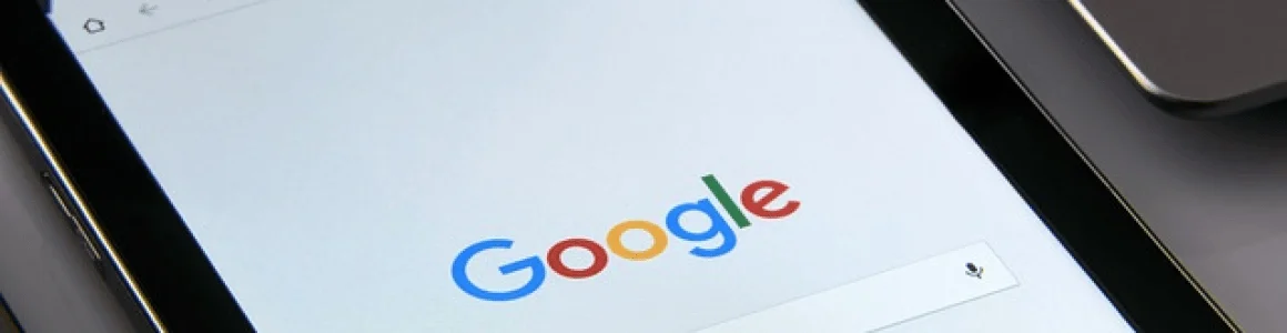 google on your smartphone, search engine, internet